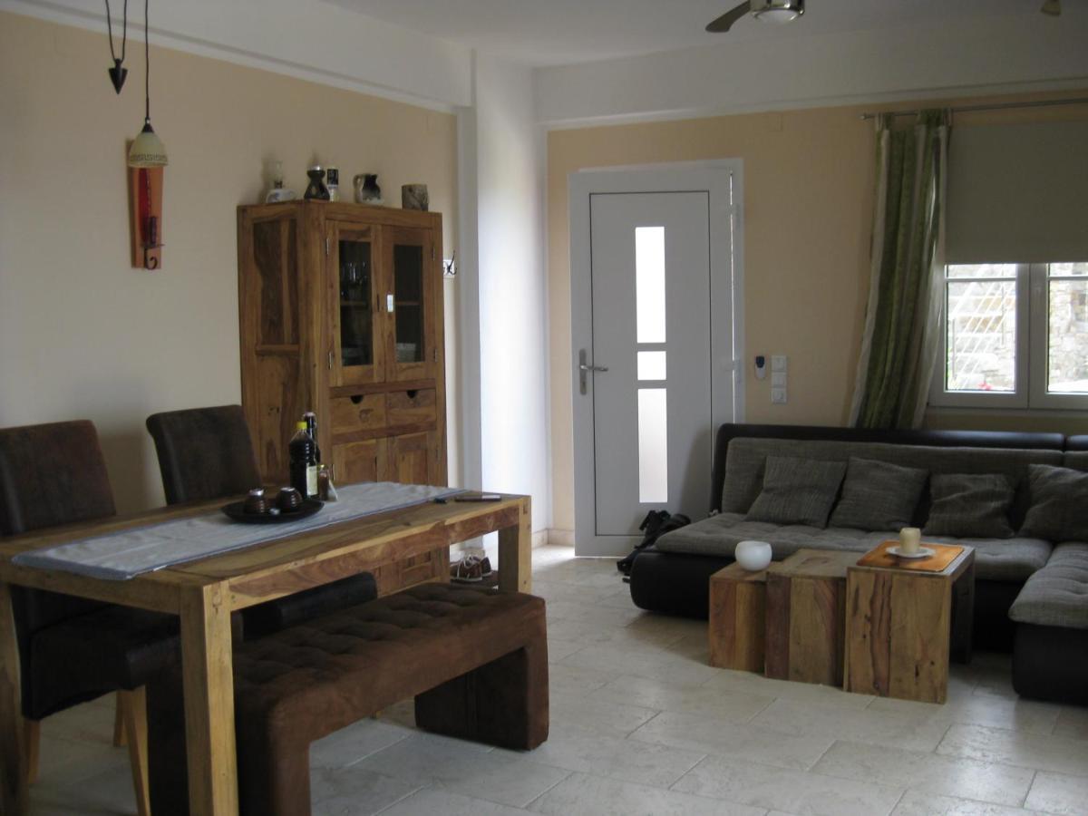 Astra-Ferienhaus Mit Grosser Dachterrasse Und Top-Ausstattung In Nas Арменистис Экстерьер фото